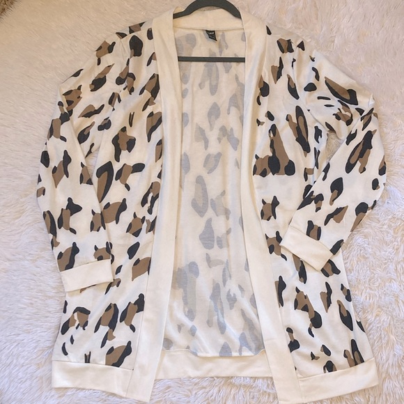 SHEIN Tops - SHEIN white animal print open cardigan size L